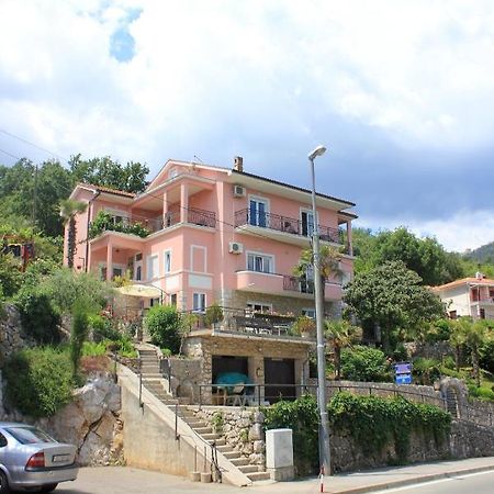 Apartments And Rooms By The Sea Medveja, Opatija - 2305 ลอฟราน ภายนอก รูปภาพ